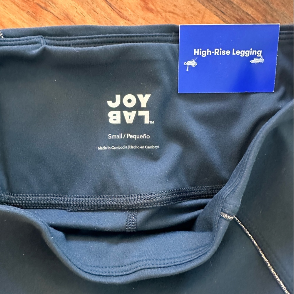 JoyLab Black High-Rise Leggings with Metallic Gold Stitching Detail -NWT - Picture 4 of 6